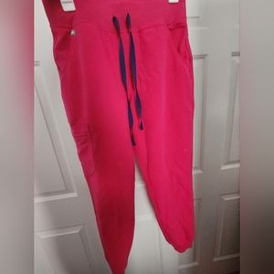 Figs scrub pants ultra rose size Small